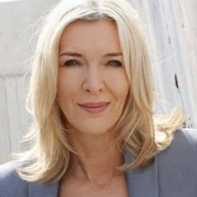 ElaineVDBerg1's profile picture. CEO, Pufferfish