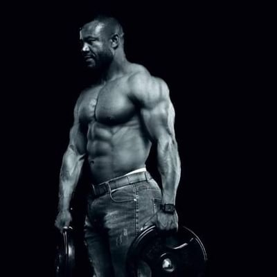 A professional body builder🇿🇲🏋, Top tier Fitness trainer, and stock supplements for all fitness goals. We are at Makeni Mall. Call 0972478832 for deliveries.
