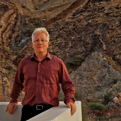 author 'Oman' 🇴🇲 for Bradt Guides & leading tours