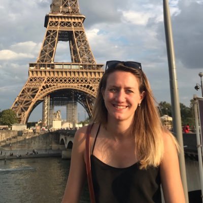 Katiecros11's profile picture. 