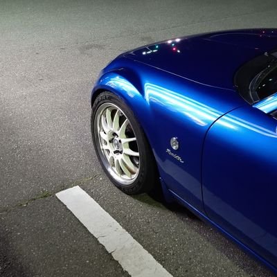 iris_aoto's profile picture. 石川県でロードスターに乗られてます。
年収5万です。よろしくお願いしたい。