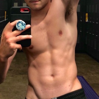 Barry200000's profile picture. Big cock and other kinks, DM me 😈