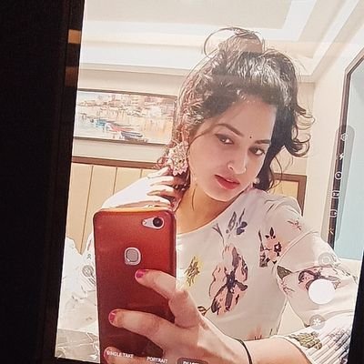 ShaanVe67014978's profile picture. moody jattti 
everything depend on my mood
(mathura)