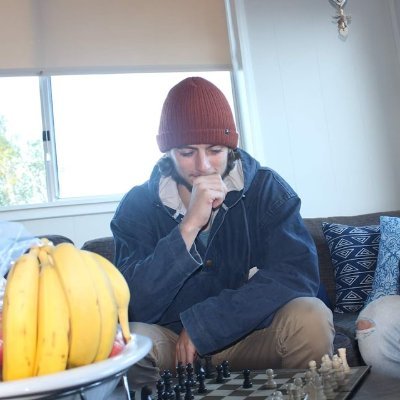 TABLECLOTH73's profile picture. Can I have a bite of your Maxibon?