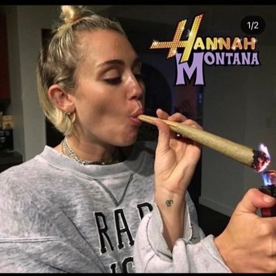 retiredwh0re's profile picture. virtual diary