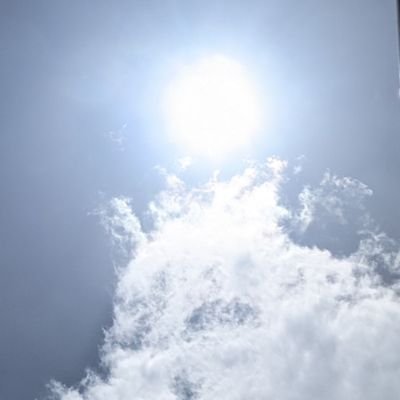 tanj027's profile picture. hmmmmmm 🤔