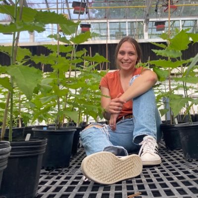 PhD Candidate @ UGA | FFAR Fellow | I study trees and their genes | UNL alum | (she/her) | science, plants, sustainability, and memes | opinions are my own