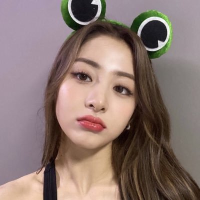 hyunjinpogii's profile picture. twinkle twinkle little stars