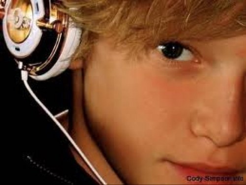CodySimpsonFa19's profile picture. I love Cody Simpson!!Follow me if your a simpsonizer! Cody Simpson followes me! @CodySimpson followed me on 9-12-11