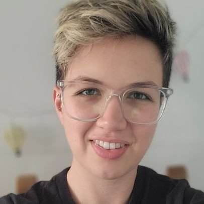 Northerner, Adventurer, Foodie, making an attempt at this adulting thing
she/her 🌈
never settle...