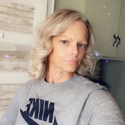 calejea's profile picture. 