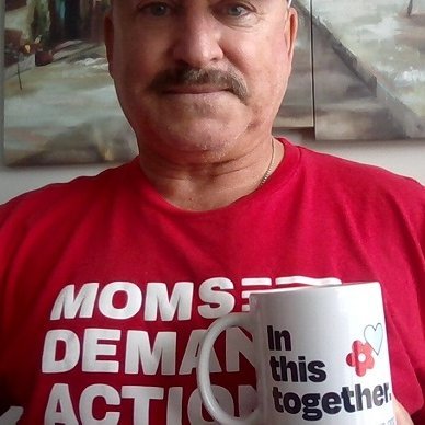 Retired firefighter and volunteer with Moms Demand Action for Gun Sense in America. Text READY to 644-33 to join me!