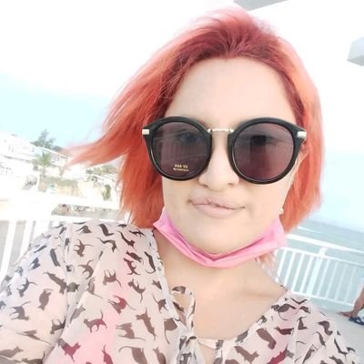 Adrit_oficial's profile picture. 🔸Escritora
🔸Productora audiovisual
🔸Estudiante de Psicología
🔸Presentadora y animadora empírica