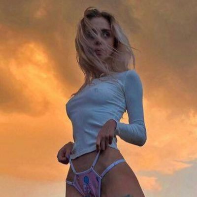 Hey 🖤🖤
Ich bin dauergeil und freue mich auf deine Nachricht 🥵
Preisliste in meinem angepinnten Tweet 😘
Nehme Amazon, Paypal und Gutschein 🔥