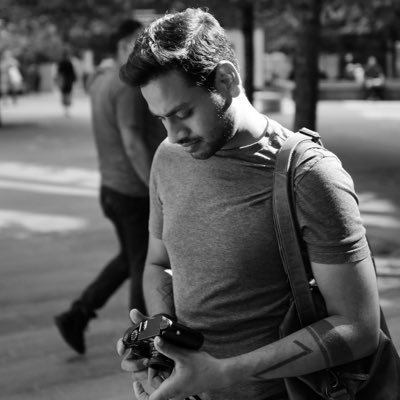 Product Designer / Occasional street photographer šø / Previously designed at Kraken, Meta, Grab, Paytm