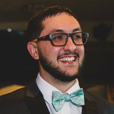 Co-founder of @fyiio. Roller coaster enthusiast. Socially awkward extrovert.