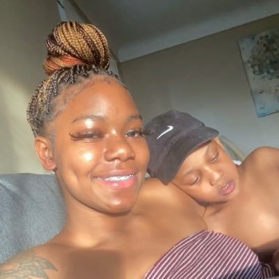 NellyKour's profile picture. Keighlin 💕‼️ 
Life Is What You Make It