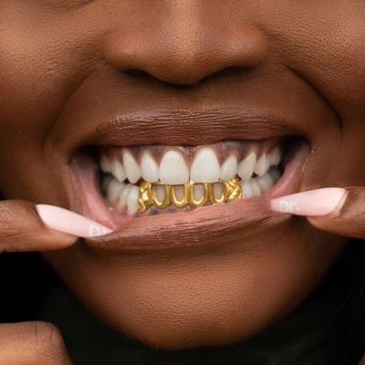 Favour_udoh25's profile picture. No-code/low code dev