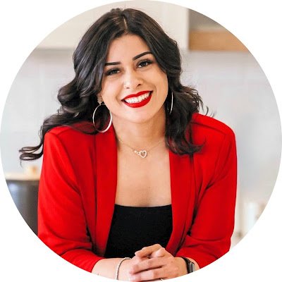 Arianaidrealtor's profile picture. 🦸🏽‍♀️Mom of 4 🏠Realtor 🏋🏻‍♀️Fitness Fanatic Making Dreams Come True #Realestate 📍#BoiseIdaho📍#NampaIdaho📍#CaldwellIdaho #Finding43RealEstate