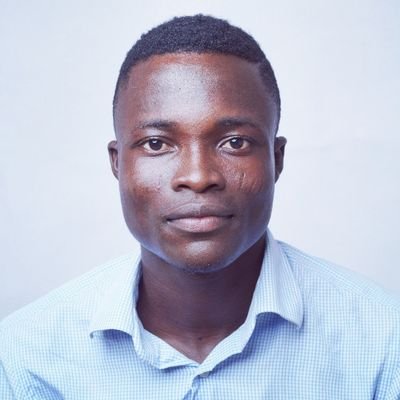 Je suis Béninois, Sociologue, Blogueur, jeune ambassadeur du Global Peace Chain, jeune Leader du CeRADIS ONG et Activiste de la DSSRJ.