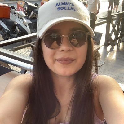 CaglaGltekin6's profile picture. 