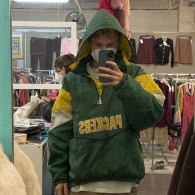 euphoricwallows's profile picture. i just stan people idk