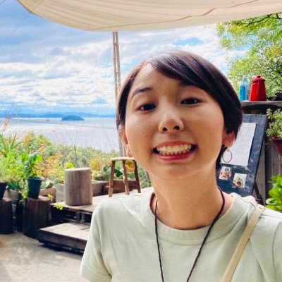 横浜→小豆島移住┃エッセイ「小豆島で15万円の空き家を買ってみた」通算200冊突破!📕┃ 恋愛・性愛読書会主催📚┃旅する本棚┃ADDress(元)小豆島B邸家守┃マヤ暦アドバイザー勉強中🔮┃元ヤングケアラー