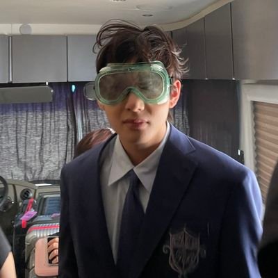 satanckth's profile picture. あなたのよう私を愛して⠀﹀﹀﹀