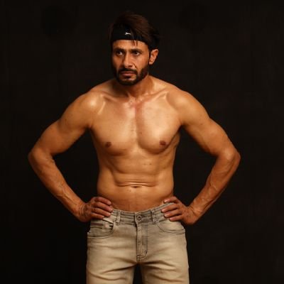 ā Fitness & Fashion Model ā Nutritionist āEdupreneur āBlessed ā