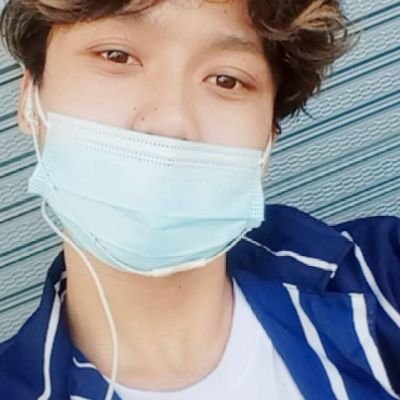 aungmyi01938215 Profile Picture