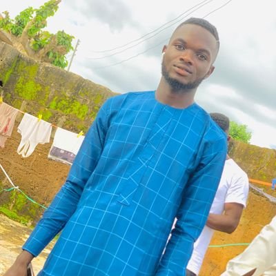 OjoGbengaEmman3's profile picture. 