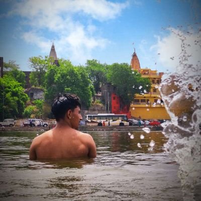 VishalPatel098's profile picture. धर्मो रक्षती रक्षित:

जय सनातन संस्कृति 🚩
