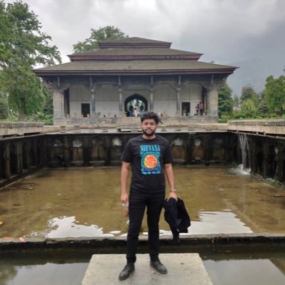 sohamd1929's profile picture. I write on businesses and among other things.
