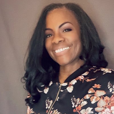 MPulliamcoach's profile picture. #Author | #Owner of YVC | #midlife #advocate | comms chair @FairfaxNAACP | My desire… to be a shining 🌕 so the 🌎 might see in me the ❤️ of Christ. MOAMO