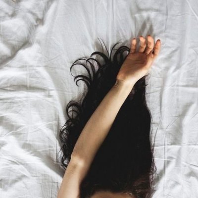 AAmor96's profile picture. Y ahora que estas aqui veo el amor convertido en ti