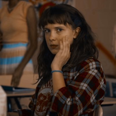 strazb33ryz's profile picture. hi bestys follow for more royal high content