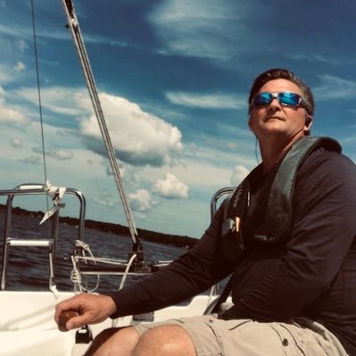 MikeMc444's profile picture. Rational Adult