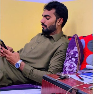 ❤❤❤😳भरोसा तो अपनी सांसों तक का नहीं। और लोग इंसानों पे कर लेते है🌹🌹🥀