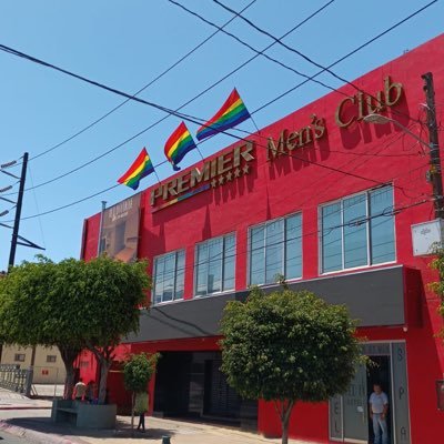 el mejor club de hombres para hombres en tijuana