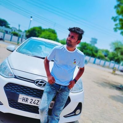 ayushba52177021's profile picture. ➡️Øffïçål Åççôüñt😊Stressed, blessed, and coffee obsessed ☕         Lifestyle | Travel | Gratitude |  Sirsa🏡 Chandigarh❤️ 8th Aug🥃