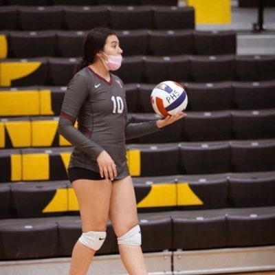 2024🏐Setter | Ysleta Hs #10 | Email: espi_mia@hotmail.com | #Prep1Athlete | https://t.co/zVZT2SdJmV