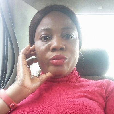 ASholayeni's profile picture. A Realtor and house cleaning expert