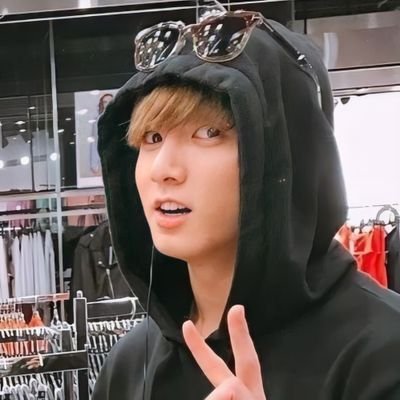 #𝗁𝗈𝖻𝗂 𝗏𝗈𝗂𝖼𝖾: 𝖺𝗇𝖽 𝗌𝗉𝗋𝗂𝗍𝖾! ✨
fan account ꧔
✩ ㅡ 𝗯𝗼𝗿𝗻 𝘁𝗼 𝘀𝗮𝘃𝗲: 🐨🐹🐱🐿🐥🐯🐰
♡ @hoscass
