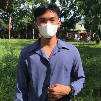 pizzzburger's profile picture. 