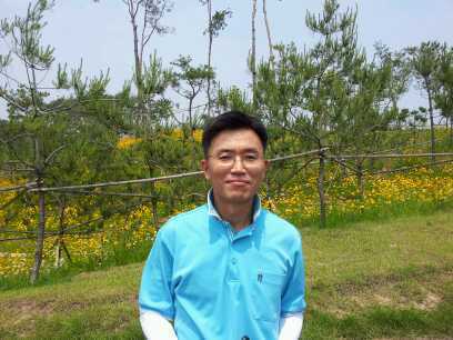 petershkwak's profile picture. The great thing in the world is not so much where we stand as in what direction we are moving.