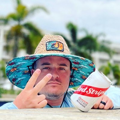 @USouthFlorida and @USFXCTF Alum; Husband; Dog Dad; Cerveza Connoisseur