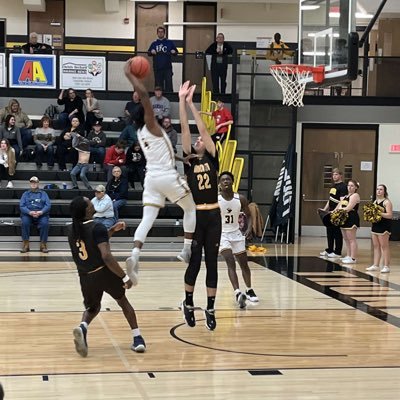 Cloud County MBB⚡️🐤alumni / 2 years of eligibility/ KJCCC defensive team/ all conference honorable