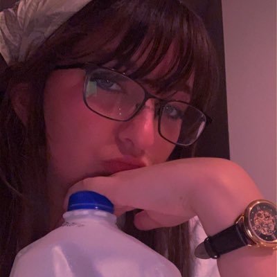 AlexOfficial_'s profile picture. 25