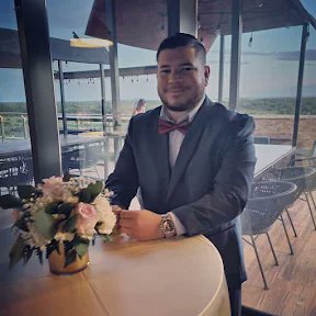 AliceaNoe's profile picture. Electrical Engineer ⚡️
Math and Science Teacher ✖️➕➖➗👨🏻‍🔬
The Teacher👨🏻‍🏫
The Inge👷🏻‍♂️👨🏻‍💻
Slytherin🐍💚