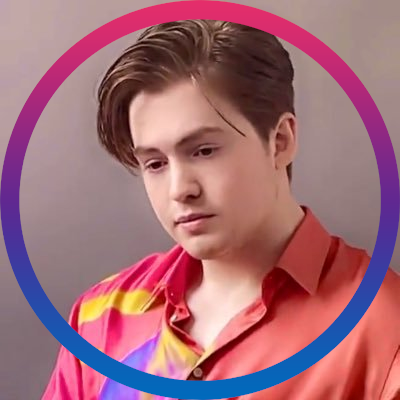 Heart stopped for Kit Sebastian Connor and Nicholas Luke Nelson | Bisexual | He/Him 🇵🇭